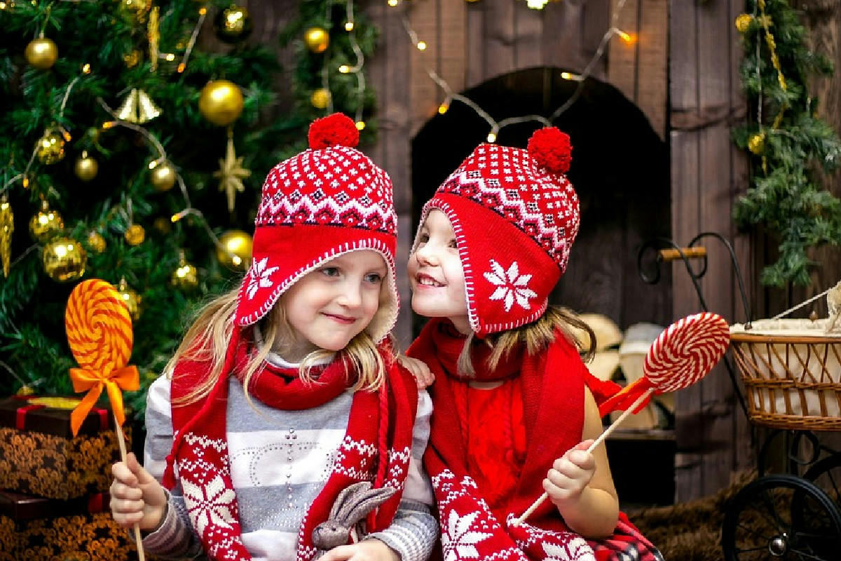 Come organizzare il tempo libero dei bambini a Natale: idee pratiche per genitori preparati e attenti