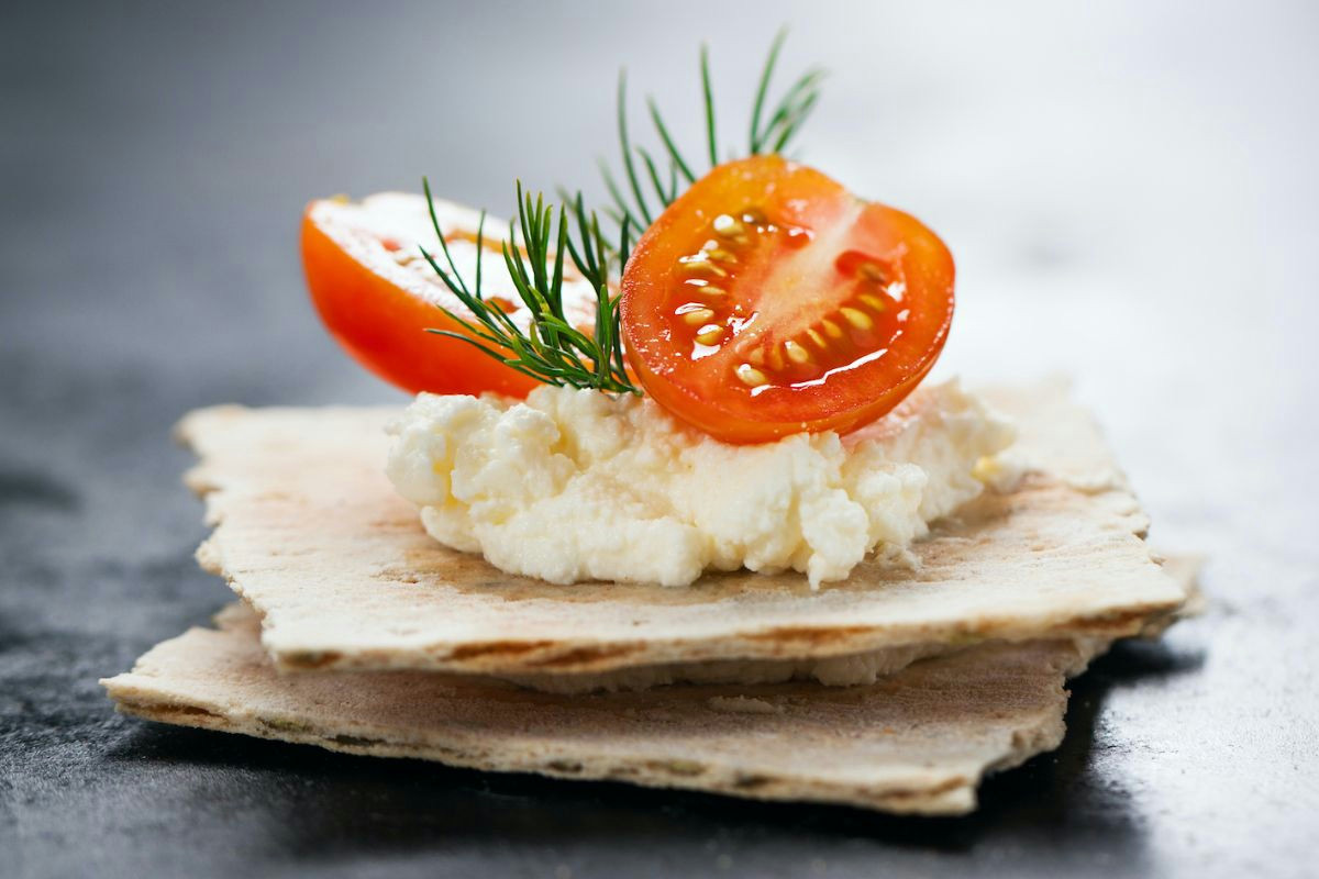 Crema di baccalà al profumo di limone e fava di tonka: un tocco esotico per palati raffinati