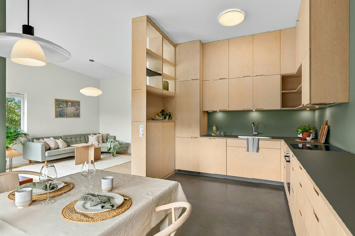 A Natale negli open space: soluzioni efficaci per eliminare odori e mantenere l’aria fresca